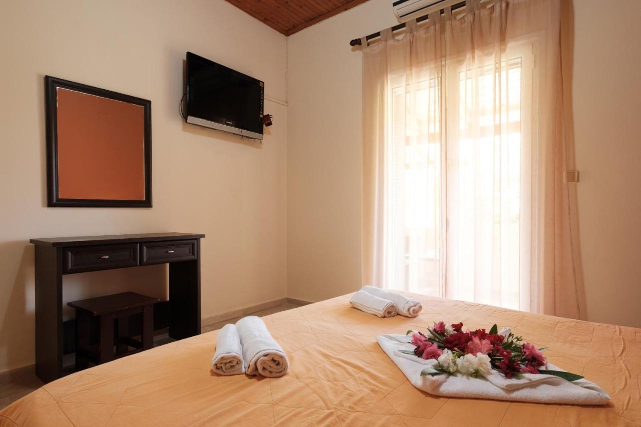 Erifili Apartments Sidari  Bagian luar foto